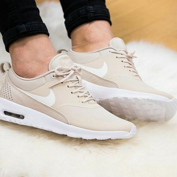 Nike Air Max Thea Nude/ cream - Picture 1 of 6